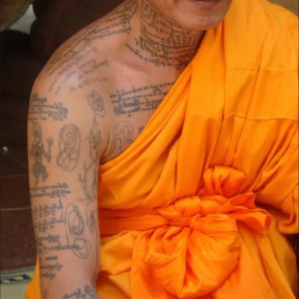 Sak Yant thailandesi